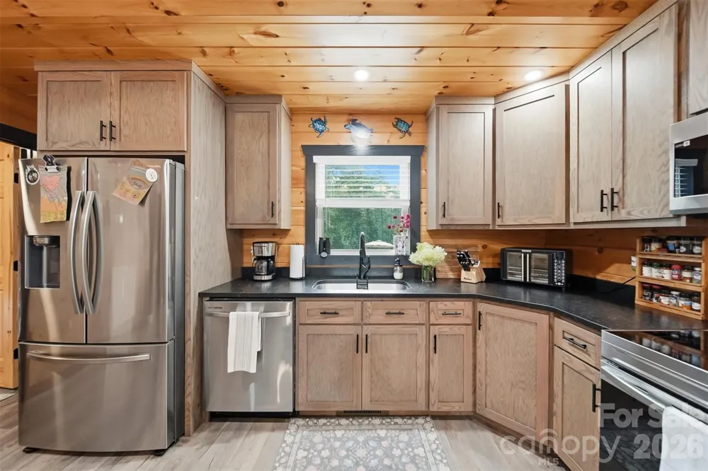 4500 Windy Hill Lane Morganton, NC 28655