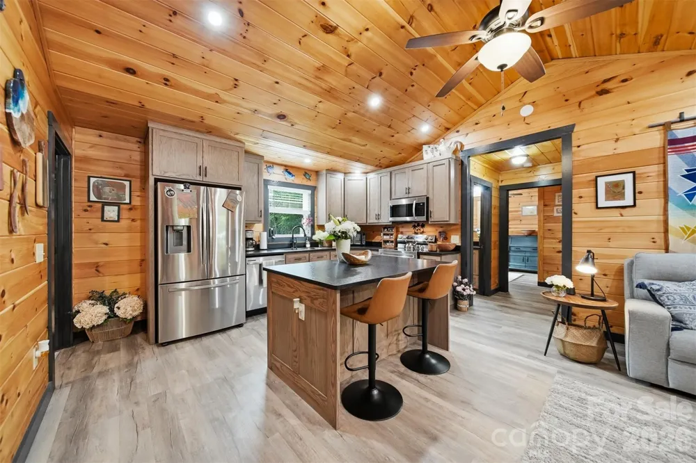4500 Windy Hill Lane Morganton, NC 28655