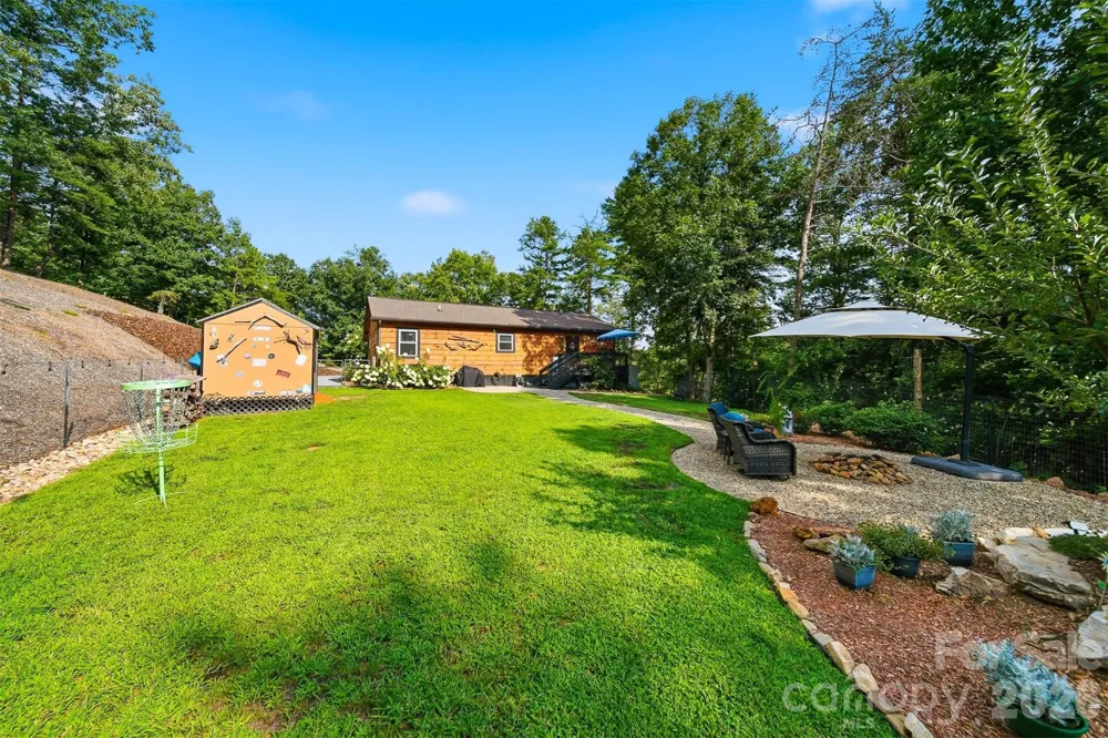 4500 Windy Hill Lane Morganton, NC 28655