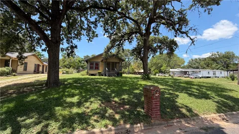 207 E Davis Street