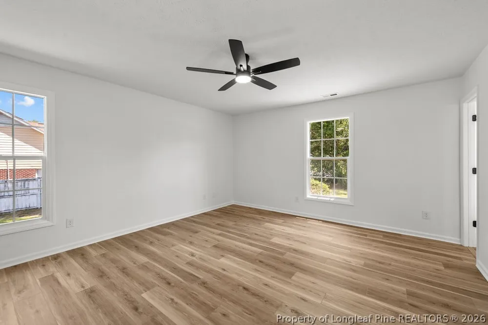 119 Hollow Lane Raeford, NC 28376
