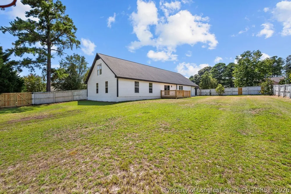 119 Hollow Lane Raeford, NC 28376