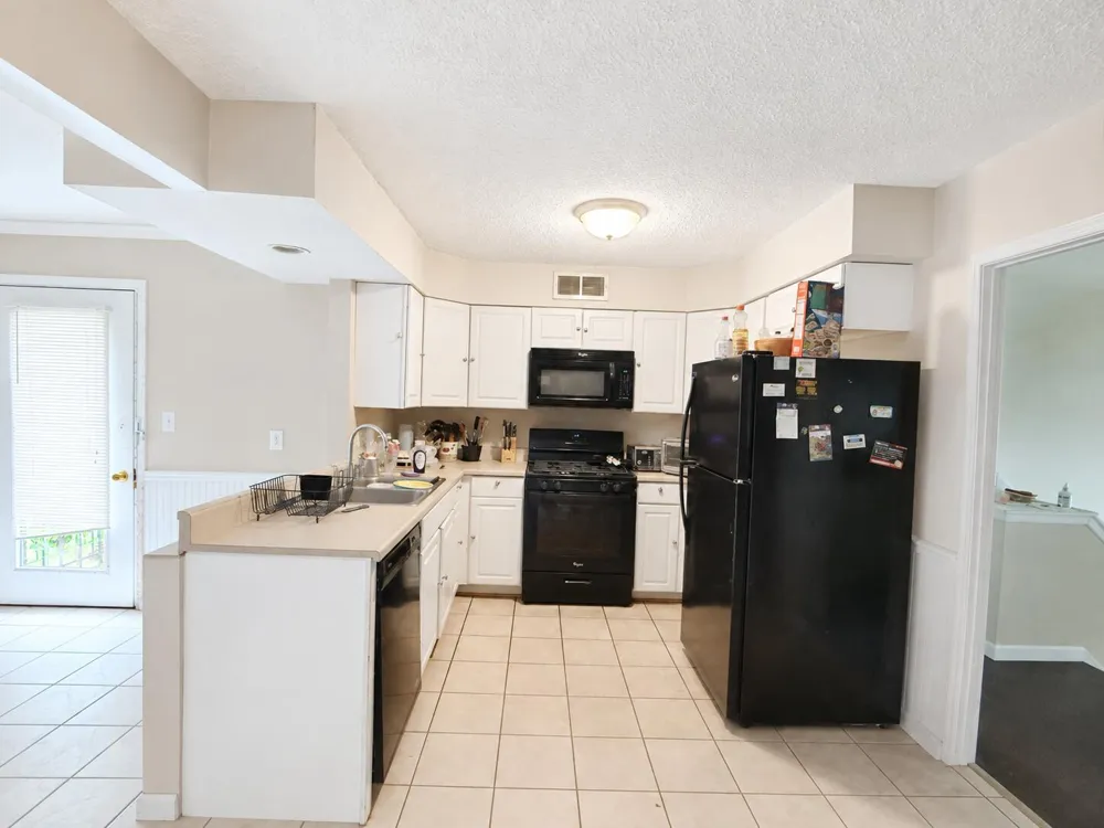 6288 Mulberry Avenue Portage, IN 46368