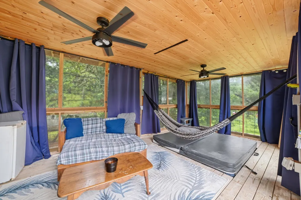 6791 Clydeton Rd Waverly, TN 37185