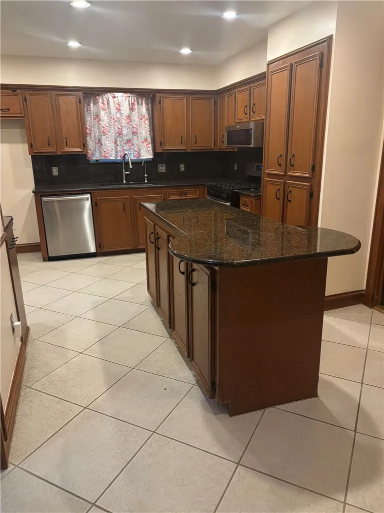4006 MOORHEAD DRIVE Corpus Christi, TX 78410