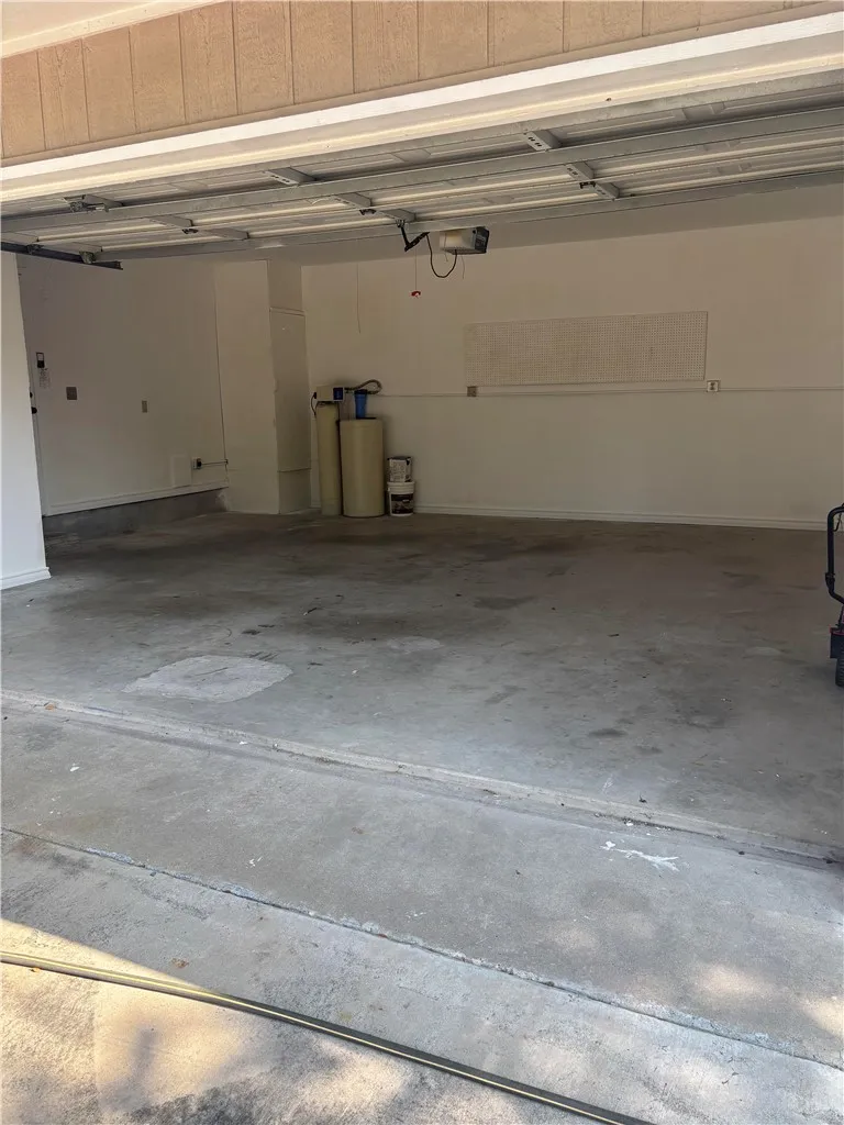 4006 MOORHEAD DRIVE Corpus Christi, TX 78410