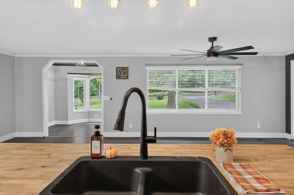 89 Alexander Way Lookout Mountain, GA 30750
