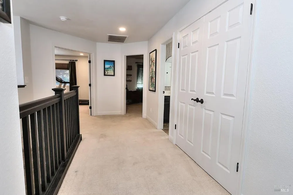 918 Fallsgrove Way Vacaville, CA 95687