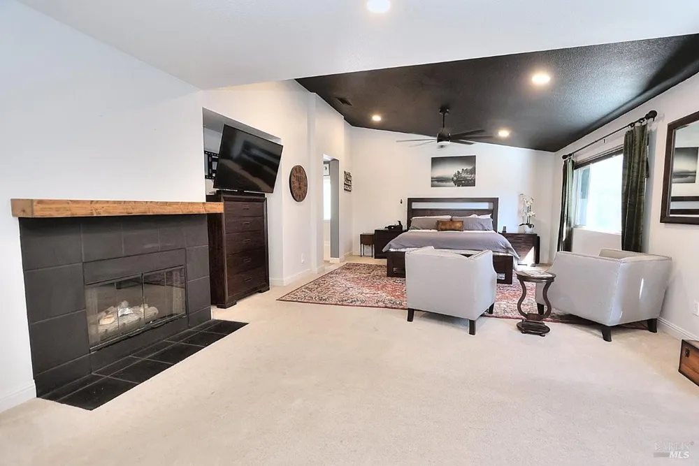 918 Fallsgrove Way Vacaville, CA 95687