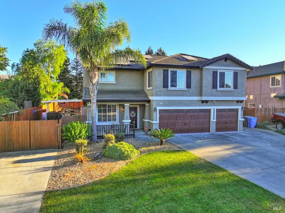 918 Fallsgrove Way Vacaville, CA 95687