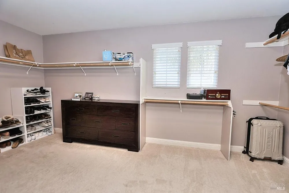 918 Fallsgrove Way Vacaville, CA 95687