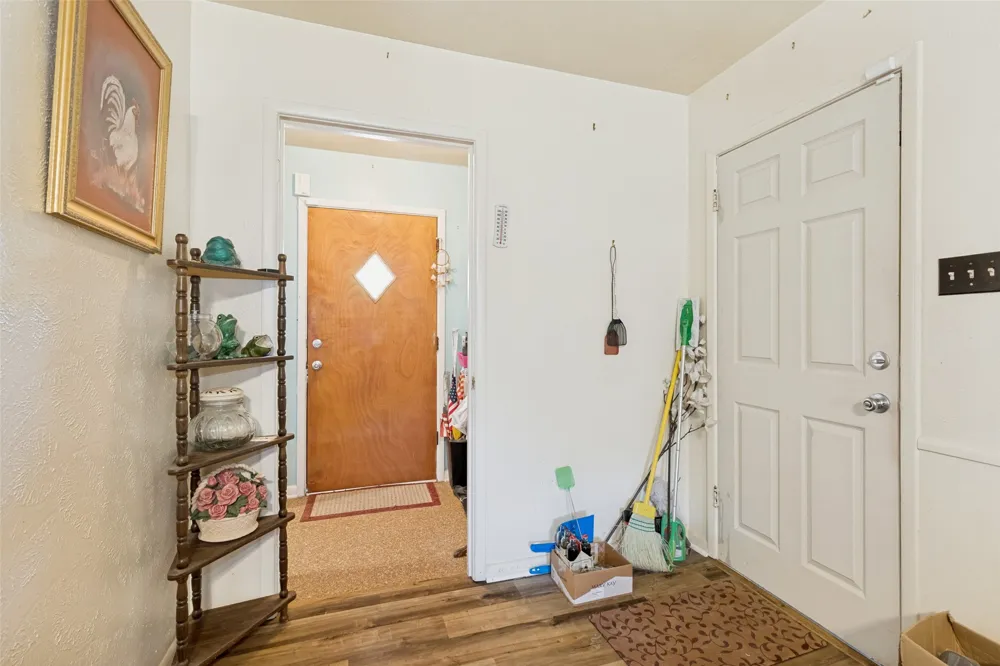 1012 Rosebud Drive Azle, TX 76020
