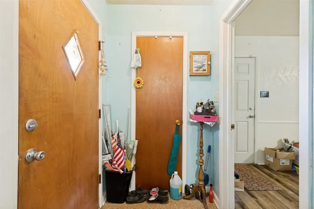 1012 Rosebud Drive Azle, TX 76020
