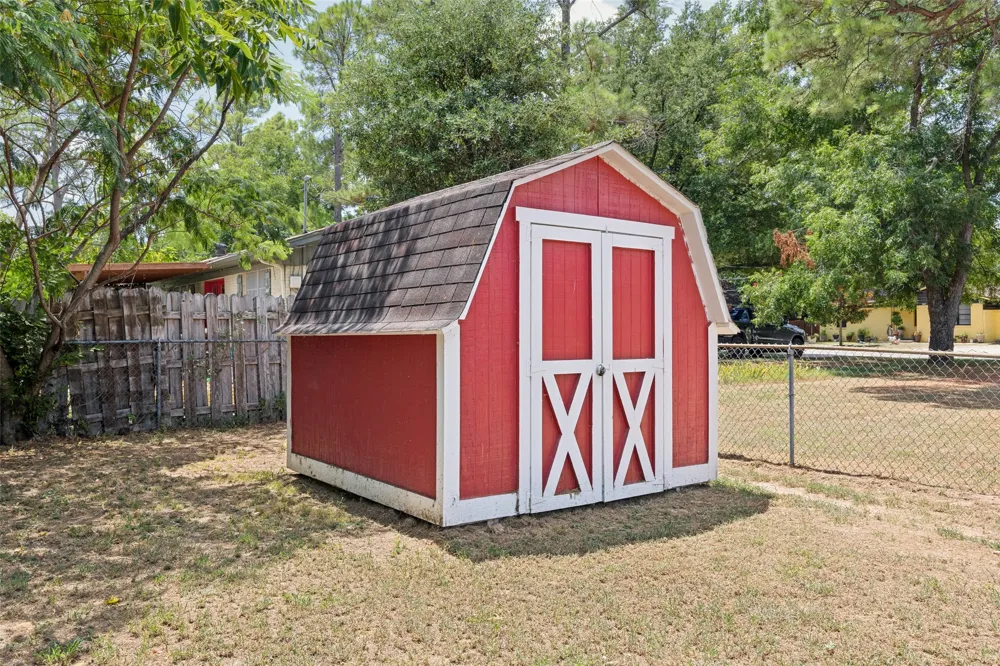 1012 Rosebud Drive Azle, TX 76020