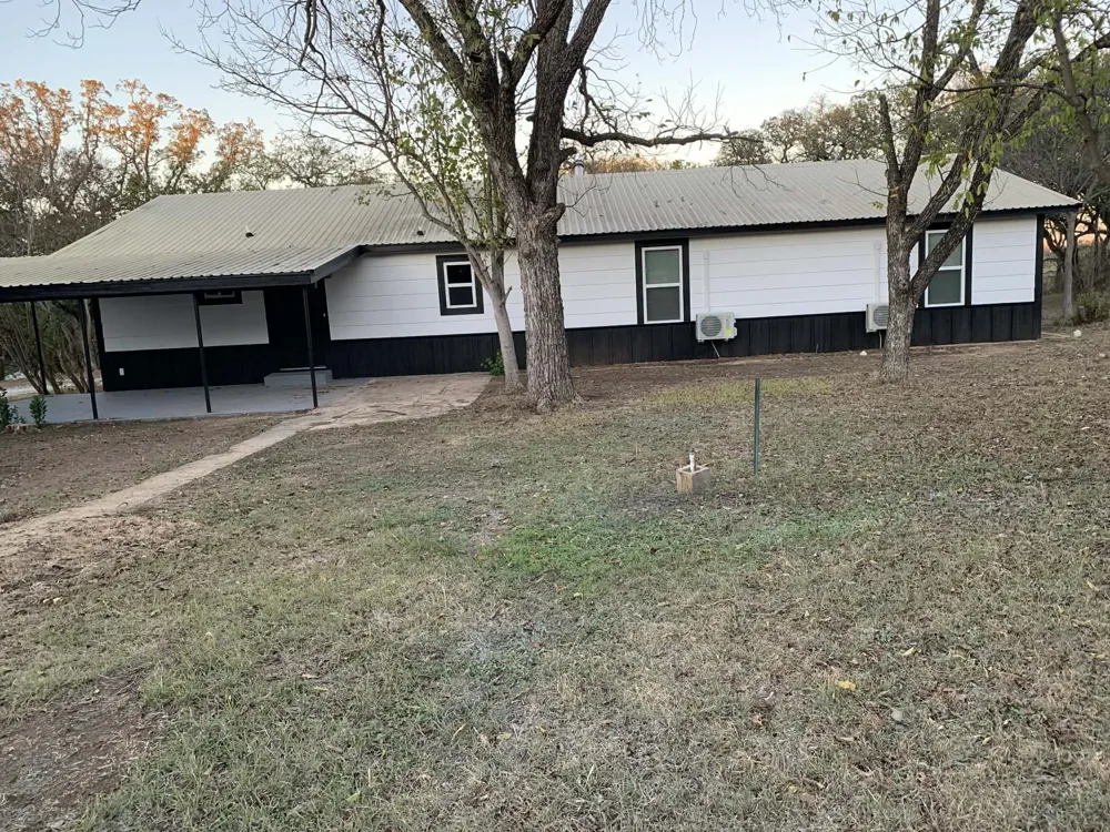 8765 hwy 279 Brownwood, TX 76801