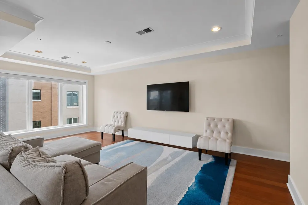 100 ETON ROW Weehawken, NJ 07086