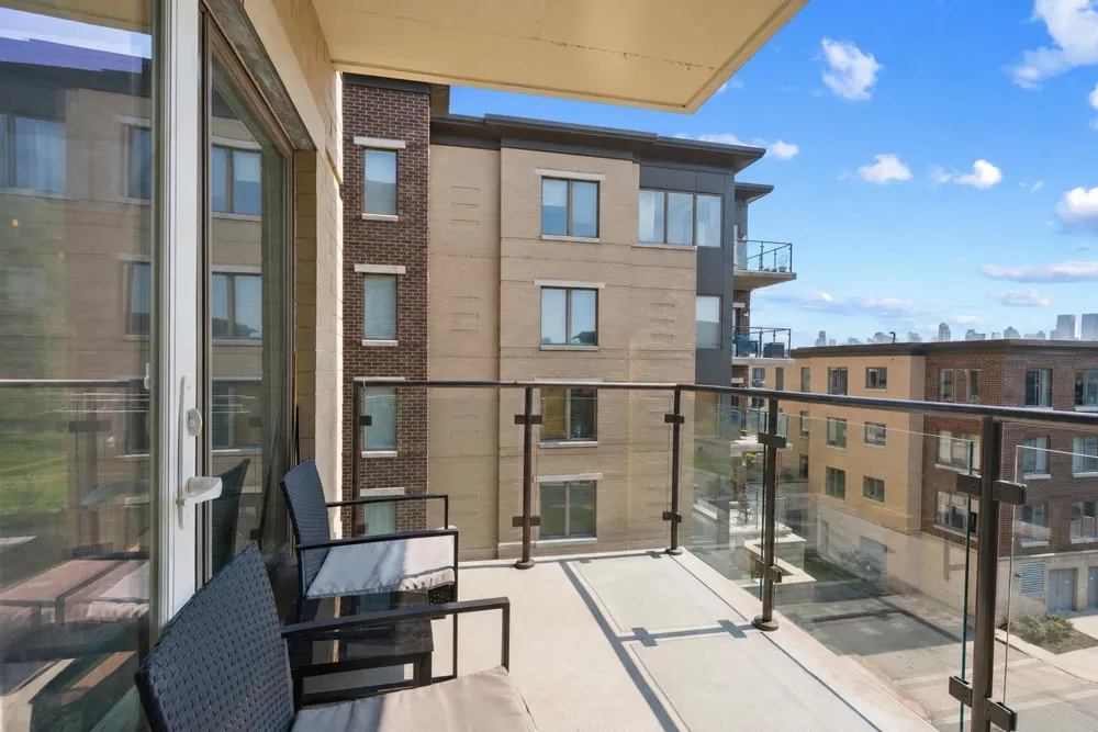 100 ETON ROW Weehawken, NJ 07086