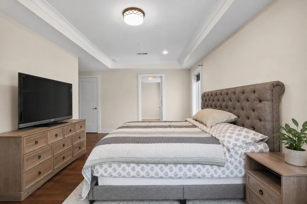 100 ETON ROW Weehawken, NJ 07086