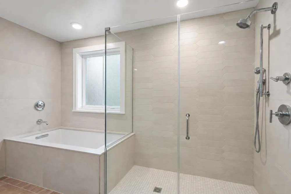 100 ETON ROW Weehawken, NJ 07086