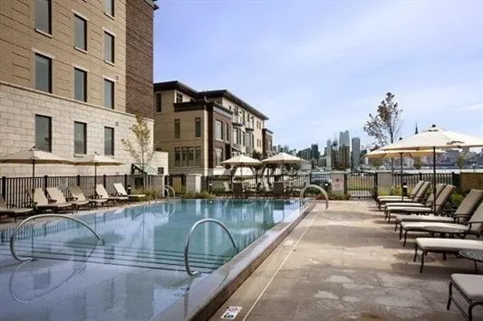 100 ETON ROW Weehawken, NJ 07086