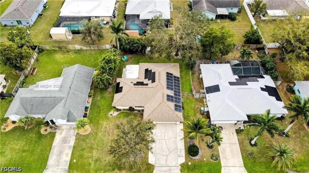 SE 8th Terrace Cape Coral, FL 33990