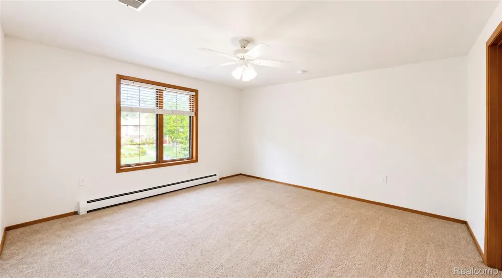 2232 London Bridge Drive #42 Rochester Hills City, MI 48307