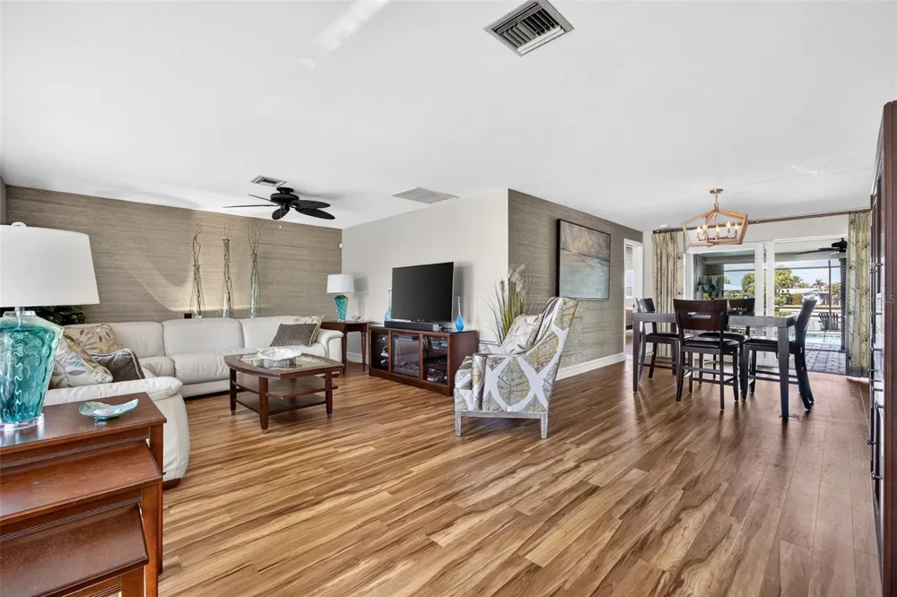 359 BAL HARBOR BOULEVARD Punta Gorda, FL 33950