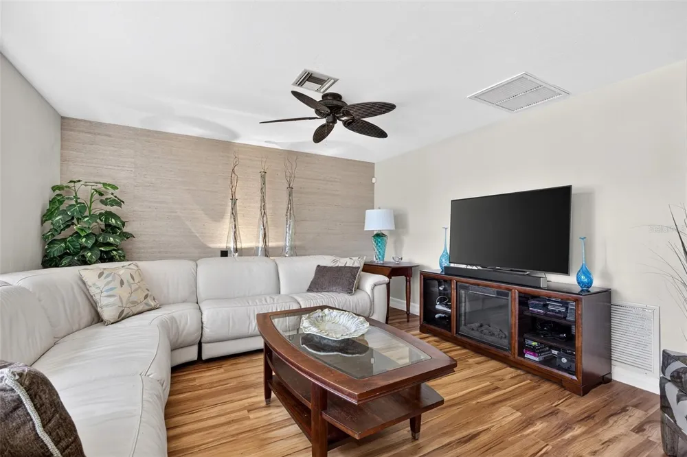 359 BAL HARBOR BOULEVARD Punta Gorda, FL 33950