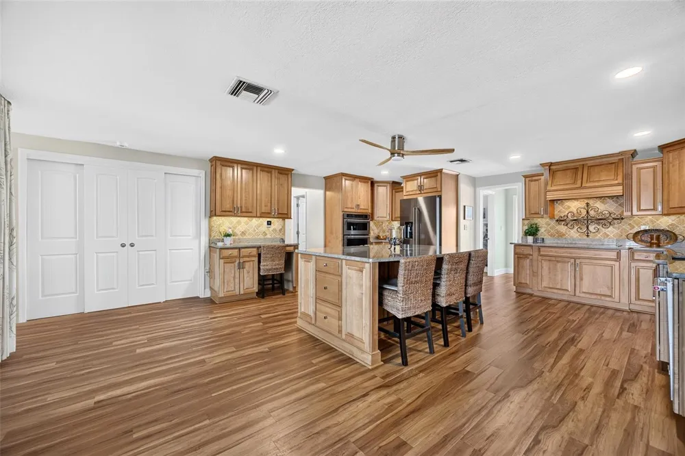 359 BAL HARBOR BOULEVARD Punta Gorda, FL 33950