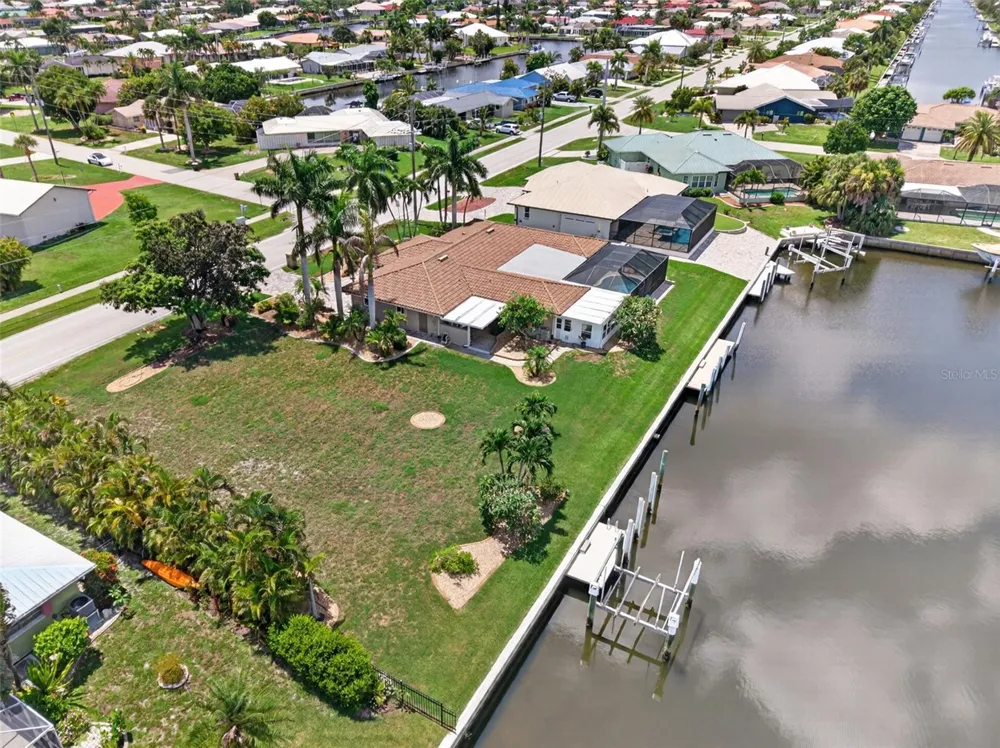 359 BAL HARBOR BOULEVARD Punta Gorda, FL 33950