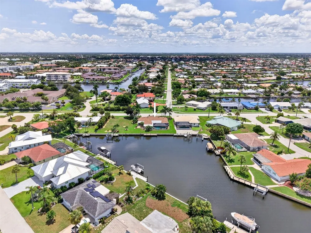 359 BAL HARBOR BOULEVARD Punta Gorda, FL 33950