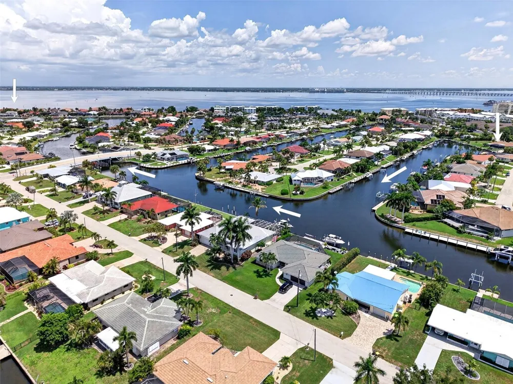 359 BAL HARBOR BOULEVARD Punta Gorda, FL 33950