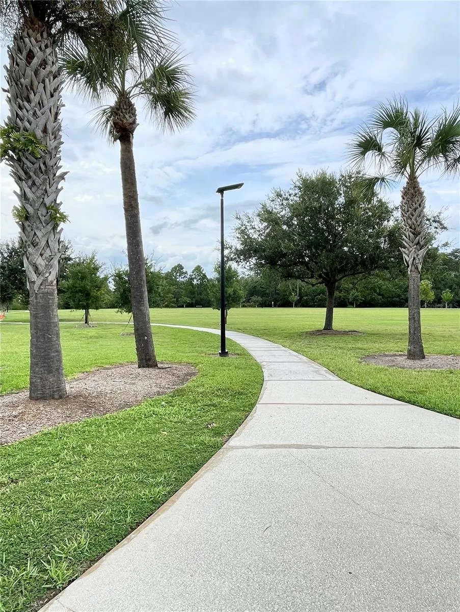 12810 BOGGY VIEW DR Orlando, FL 32824