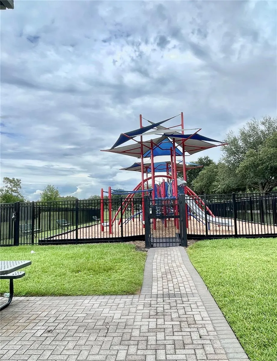 12810 BOGGY VIEW DR Orlando, FL 32824