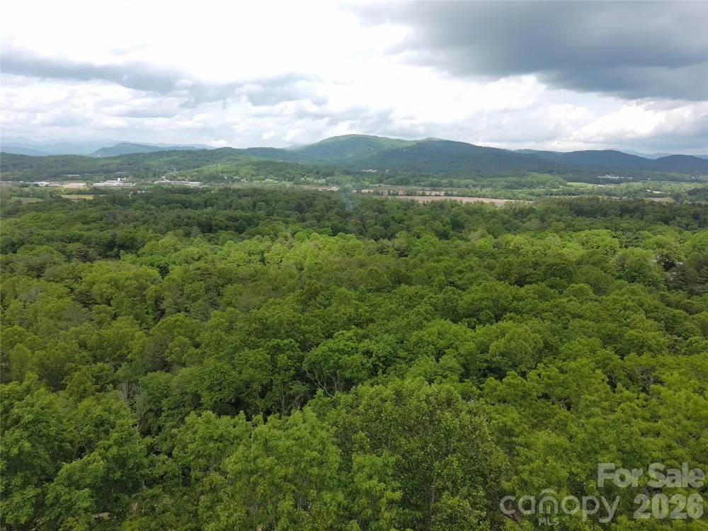 000 Northview Drive #12 Hendersonville, NC 28791