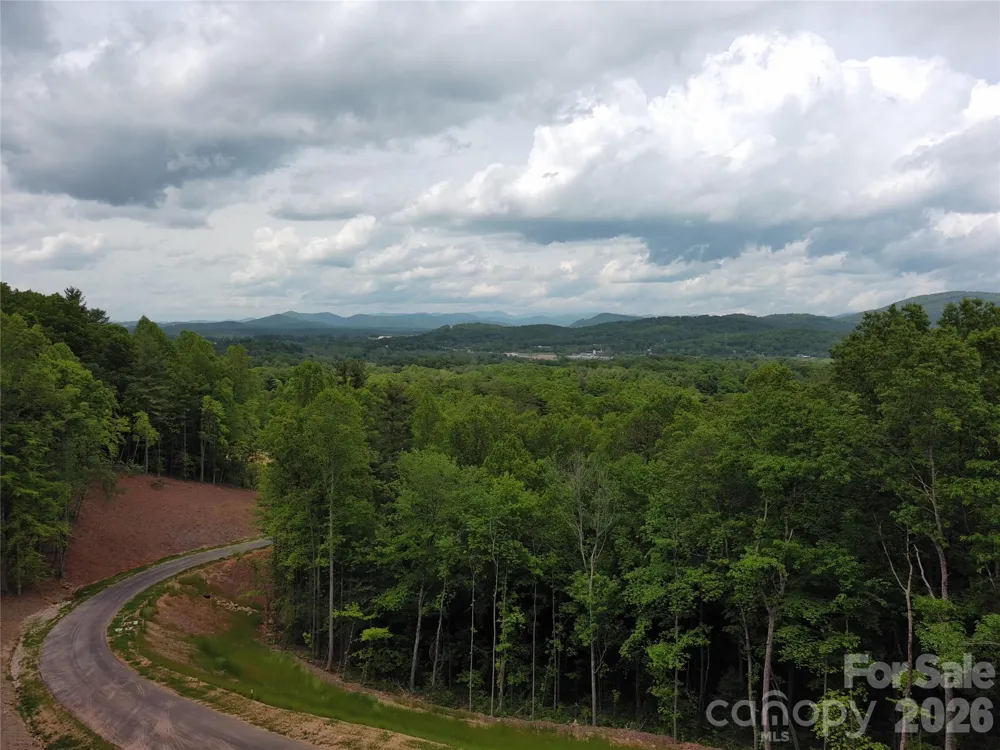 000 Northview Drive #12 Hendersonville, NC 28791