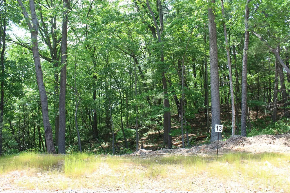 000 Northview Drive #13 Hendersonville, NC 28791
