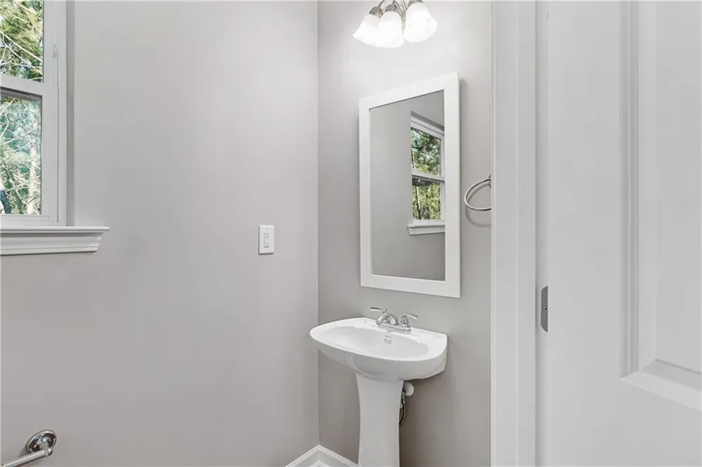 2840 Laurel Ridge Circle East Point, GA 30344