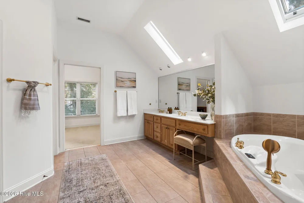 1751 Mute Swan Lane SE Bolivia, NC 28422