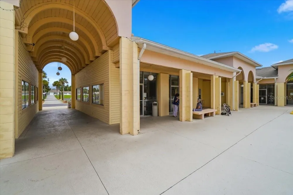 2237 CLUB CIRCLE Lake Wales, FL 33854
