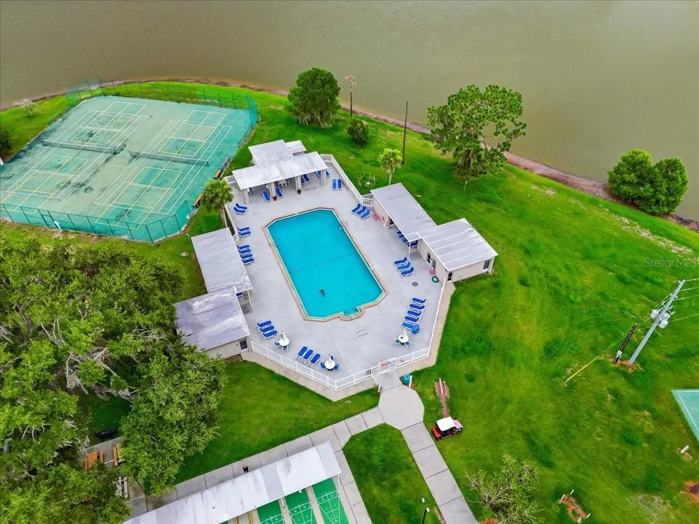 2237 CLUB CIRCLE Lake Wales, FL 33854