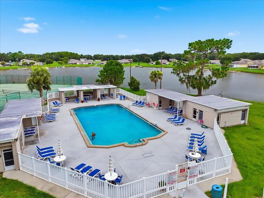 2237 CLUB CIRCLE Lake Wales, FL 33854