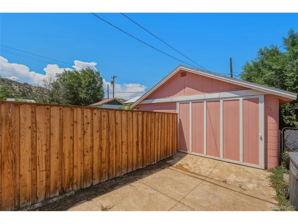 303 E White Avenue Trinidad, CO 81082