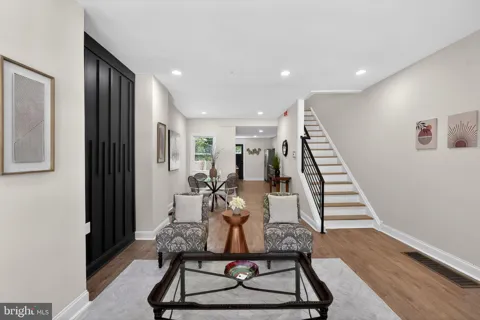 411 50TH STREET