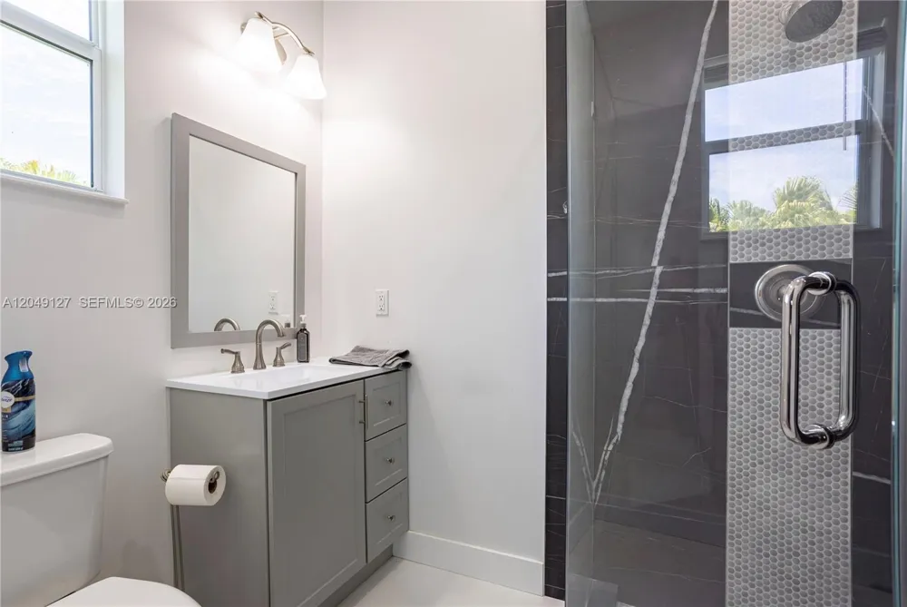5850 Whippoorwill Cir Westlake, FL 33470