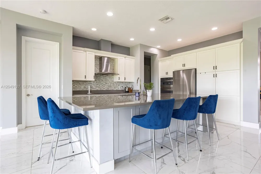 5850 Whippoorwill Cir Westlake, FL 33470