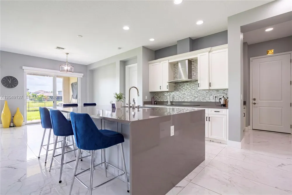 5850 Whippoorwill Cir Westlake, FL 33470
