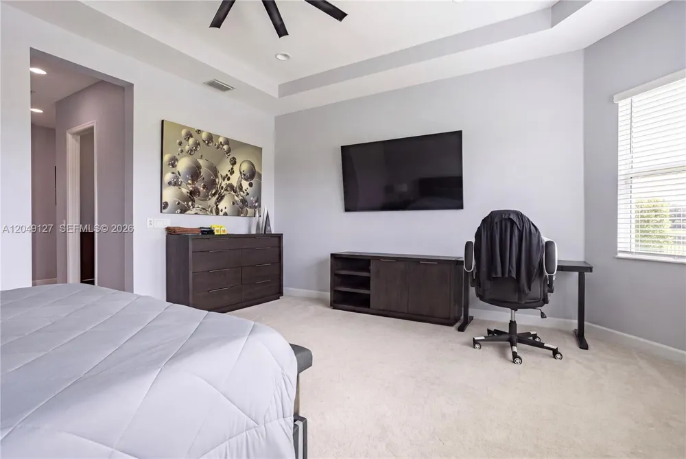 5850 Whippoorwill Cir Westlake, FL 33470