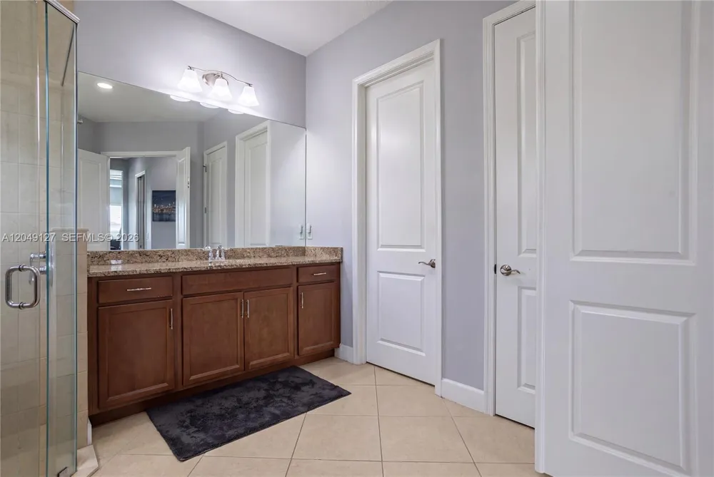 5850 Whippoorwill Cir Westlake, FL 33470