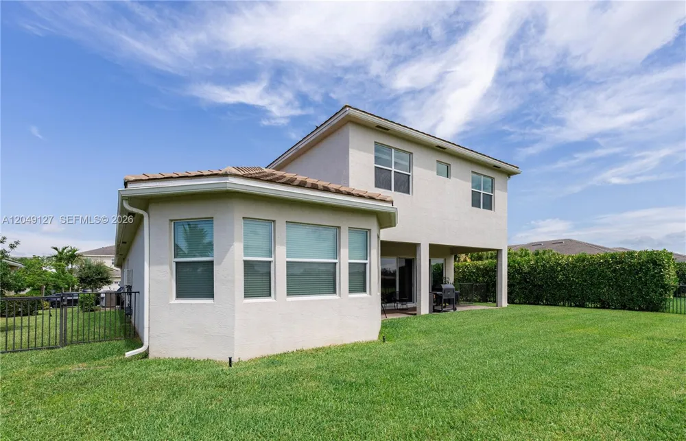 5850 Whippoorwill Cir Westlake, FL 33470